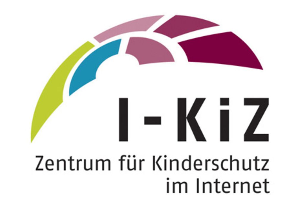 BMFSFJ Zentrum für Kinderschutz im Internet hält erste Jahrestagung ab