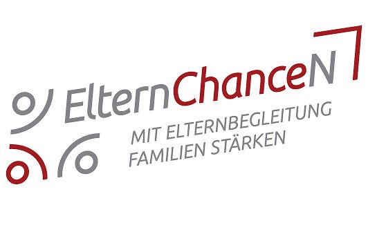 Logo mit Schriftzug "ElternChanceN - mit Elternbegleitung Familien stärken"