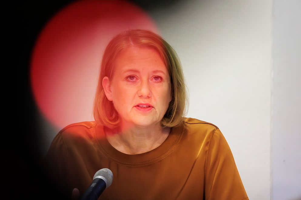 Lisa Paus bei der Pressekonferenz von Jugendschutz.net